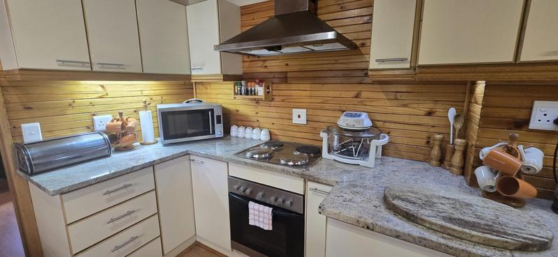 4 Bedroom Property for Sale in Hersham Western Cape